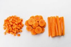 Самый простой способ сохранения моркови в полуготовом виде на долгое время - заморозка